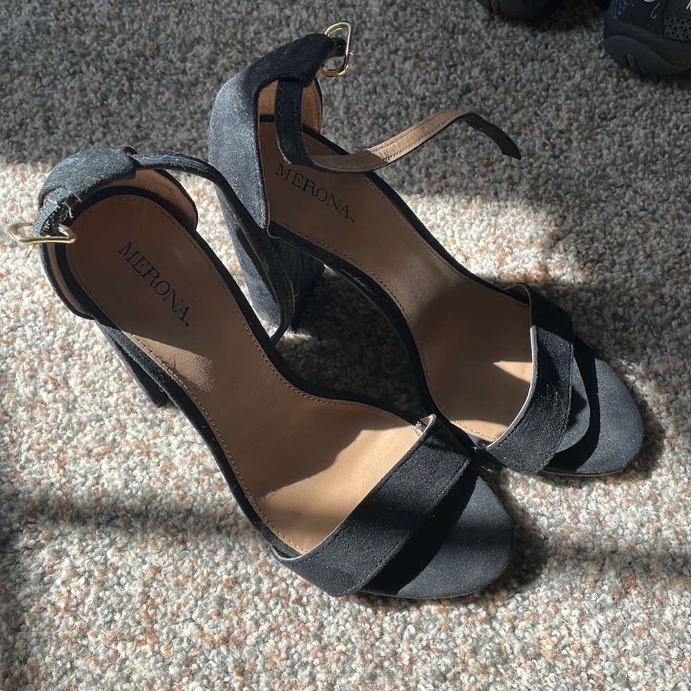 Black heels